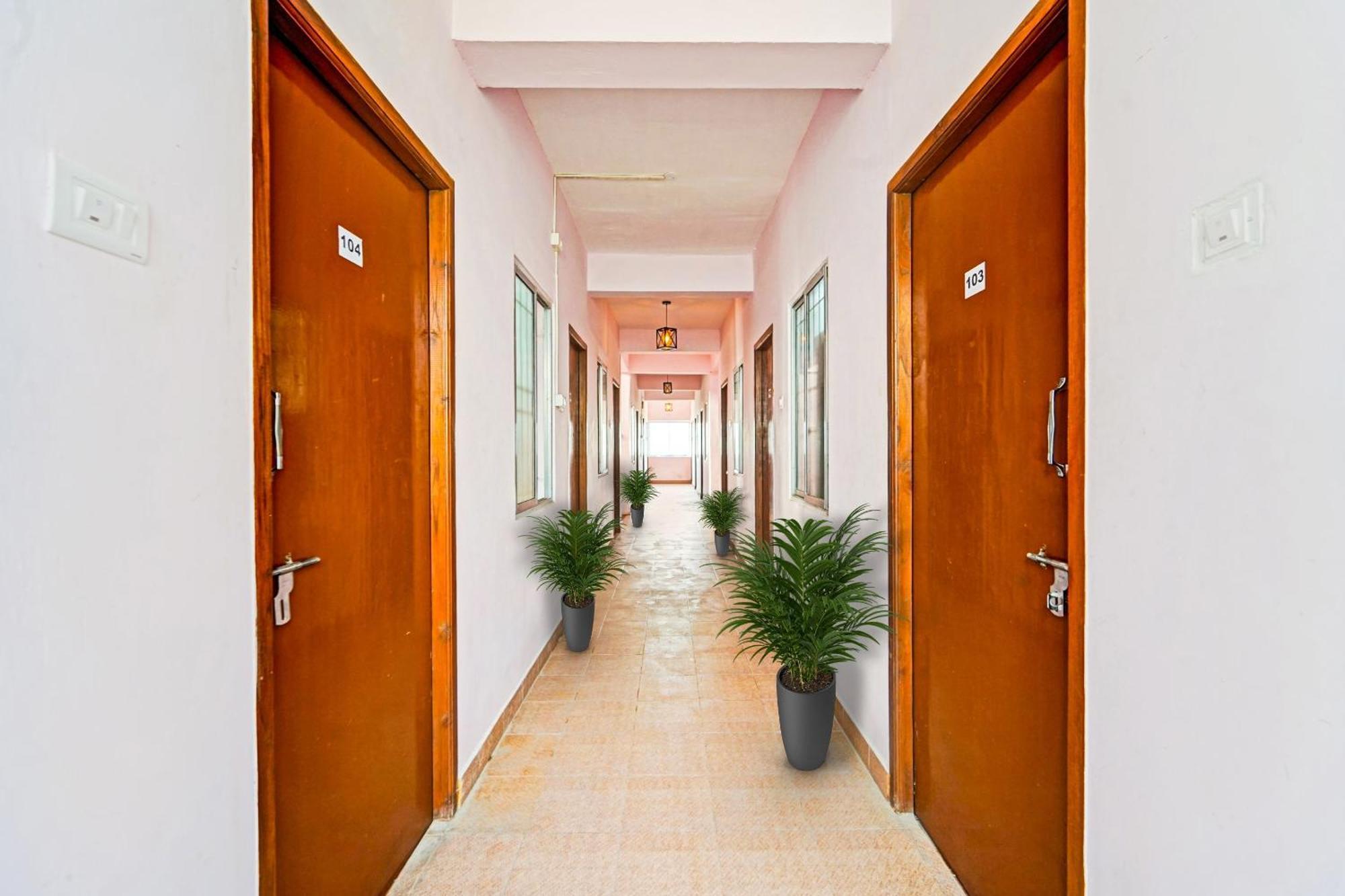 Hotel O Karapakkam, Chennai Exterior foto